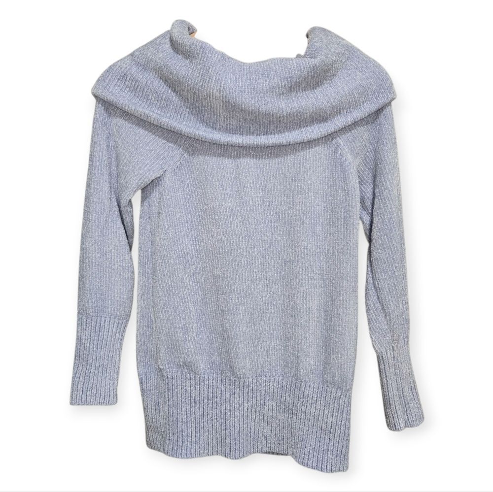White House Black Market Women's Light Blue Sweater